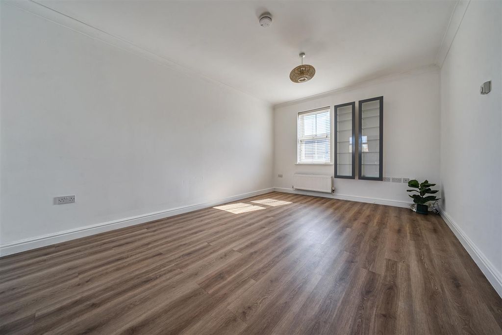 Property photo 2 of 13 1435264- (1).Jpg