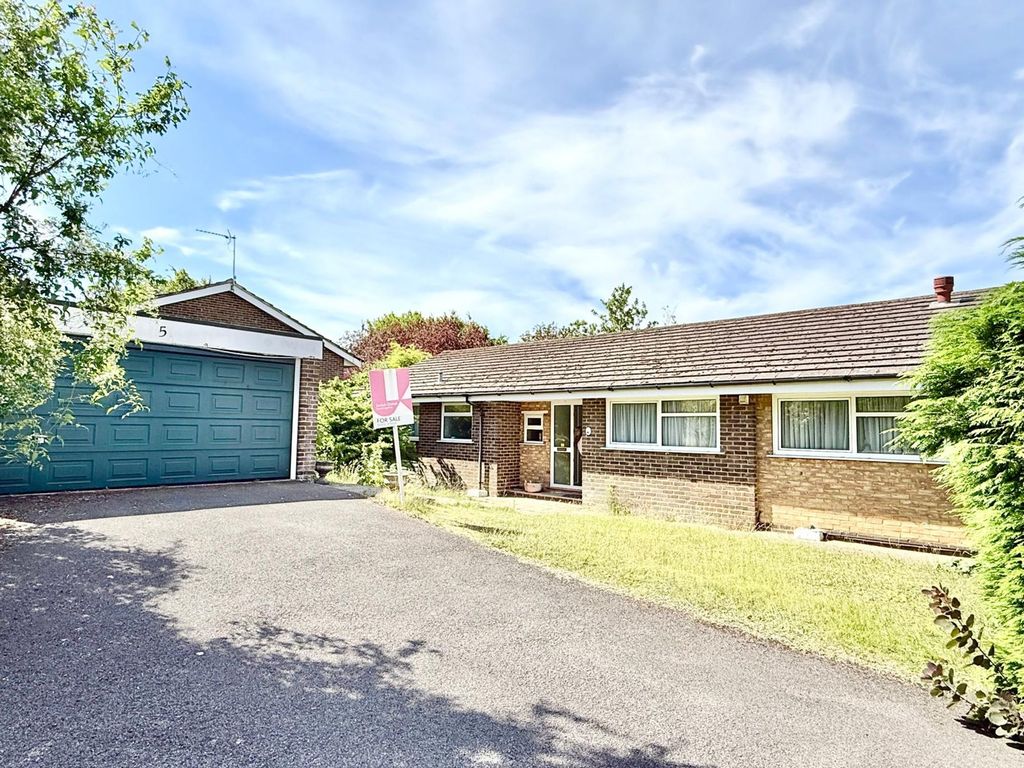Property photo 1 of 16