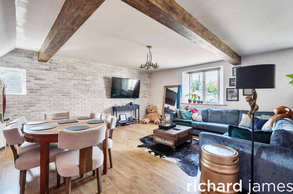 Property photo 2 of 12 61262B3F3Ae04A86917c5c7d909Cb738