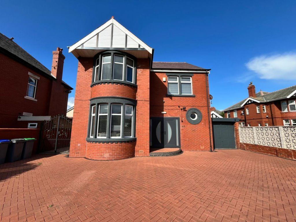 Property photo 1 of 53