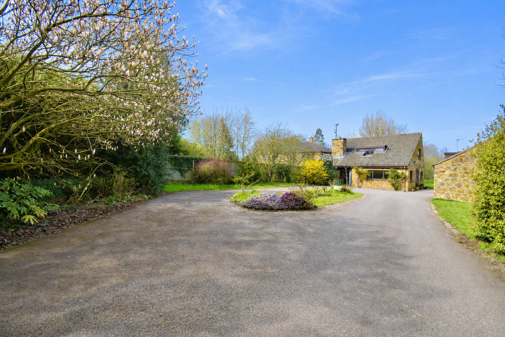 Property photo 3 of 30