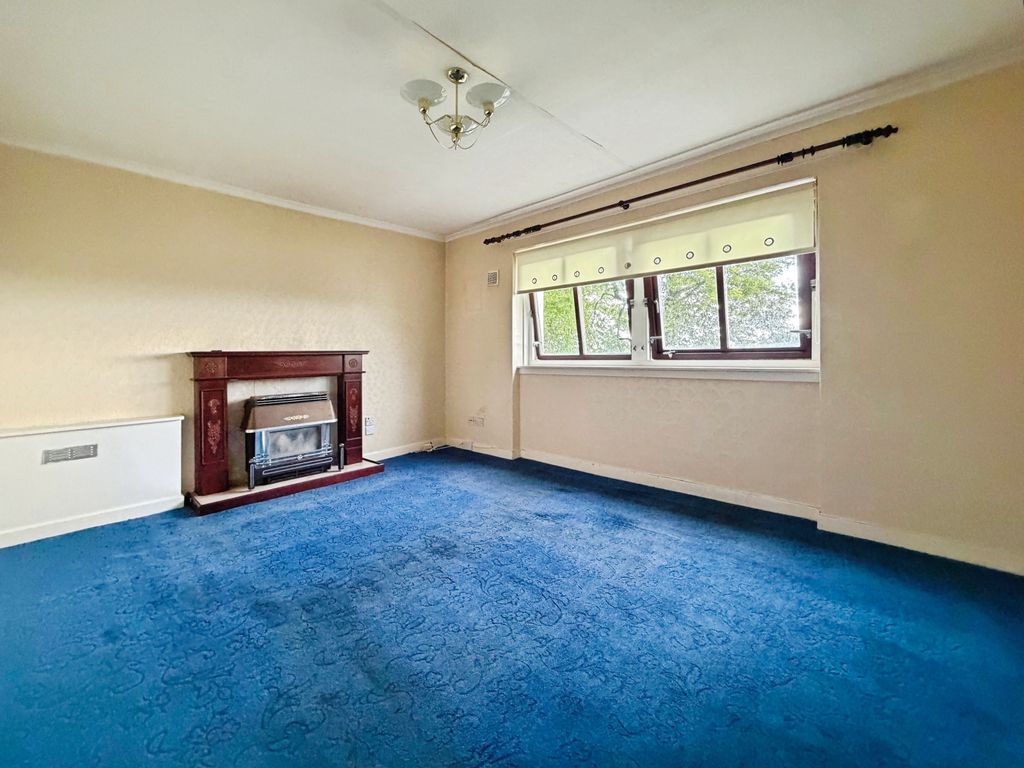 Property photo 2 of 9 Lounge