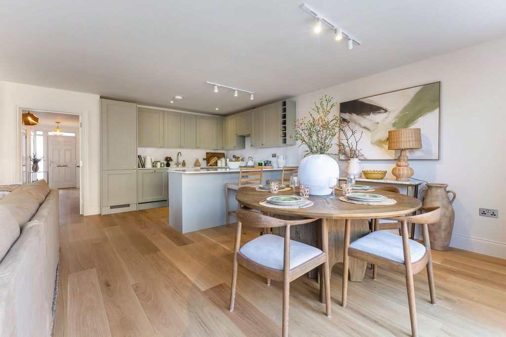 Property photo 3 of 11 Photo Of Show Home