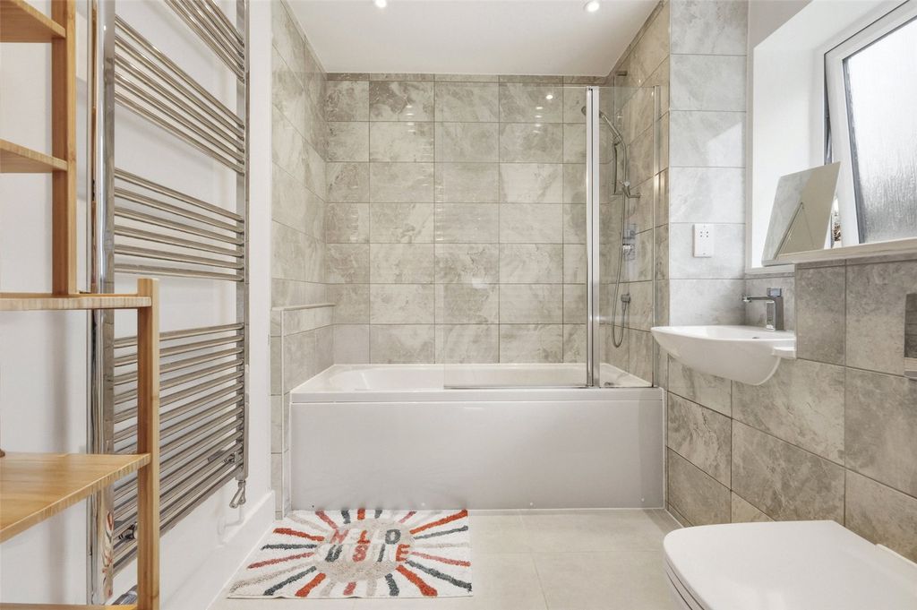 Property photo 3 of 20 Picture No. 20