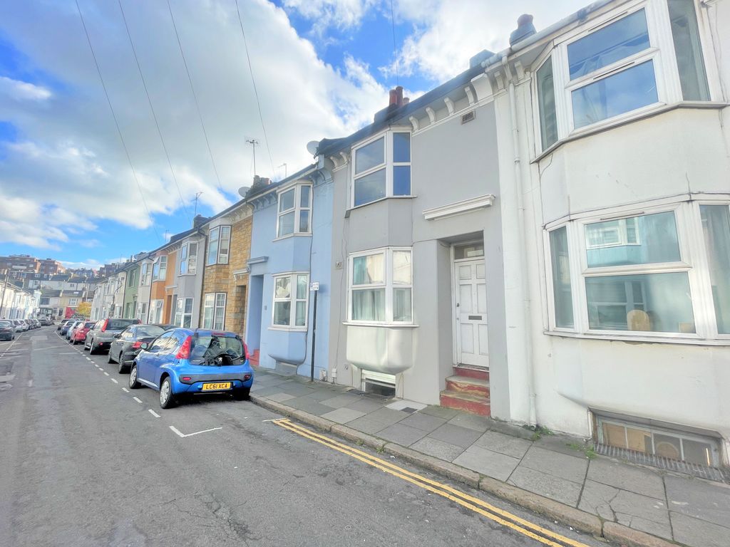 Property photo 1 of 19 St Pauls 1