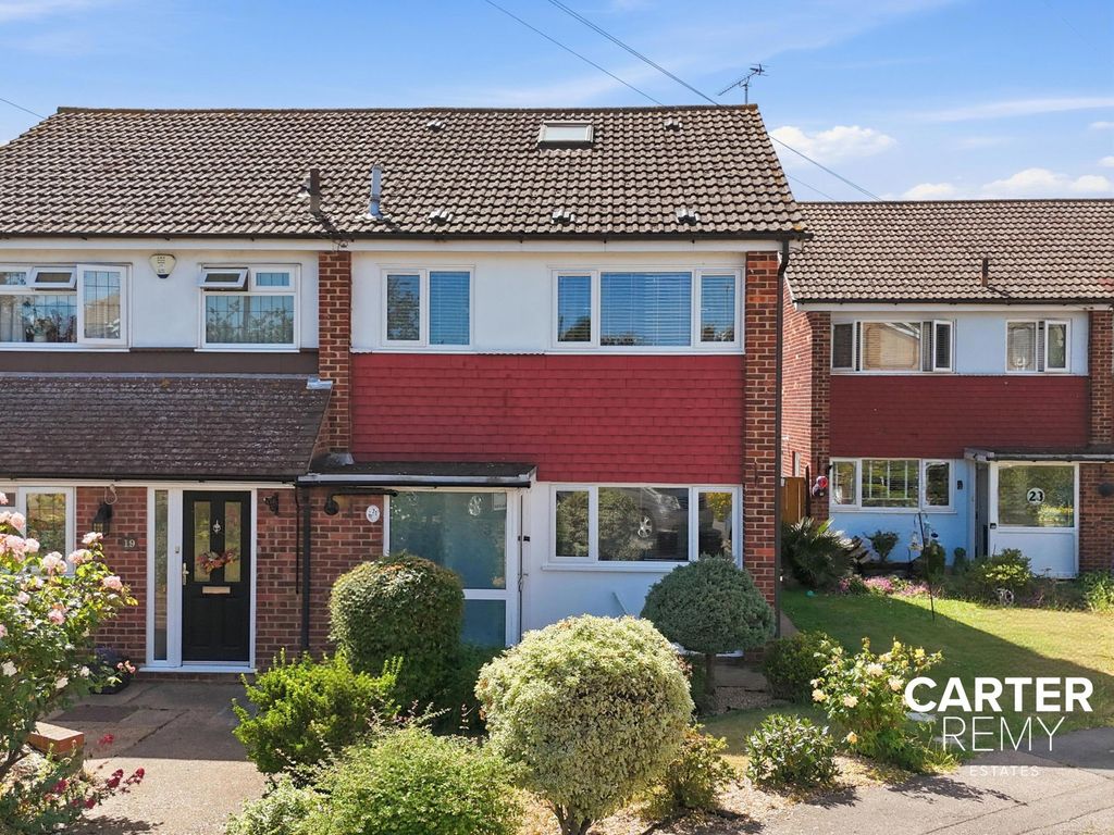 Property photo 1 of 31