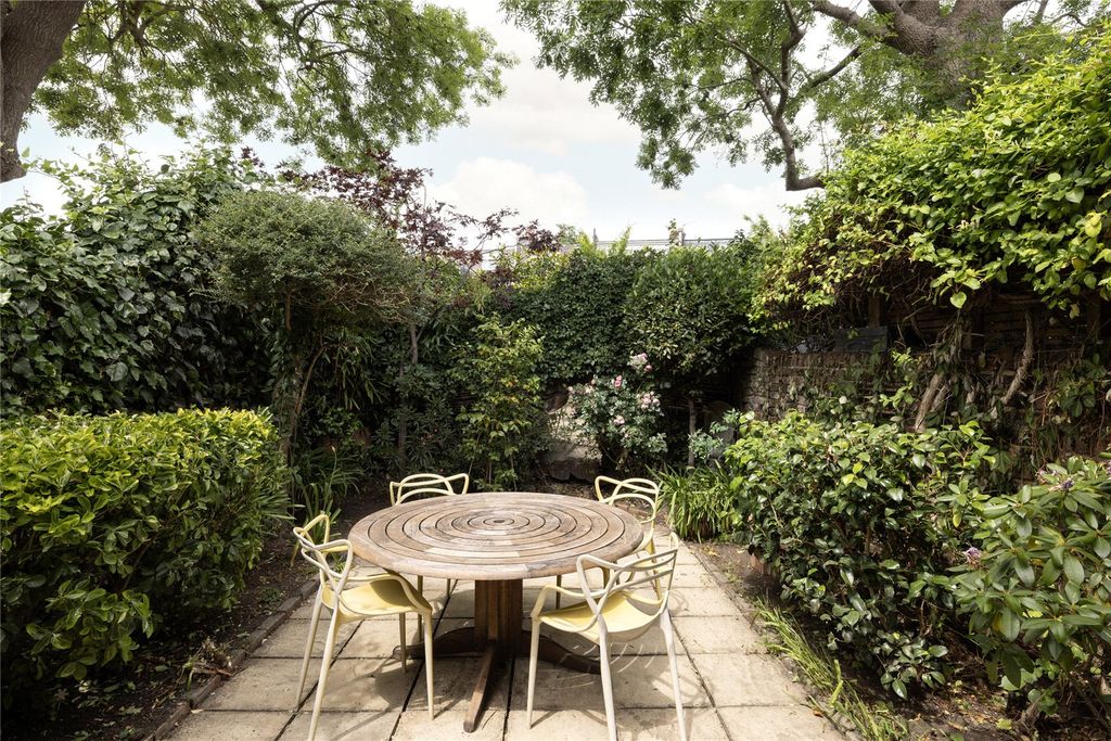 Property photo 3 of 16 Picture No. 03