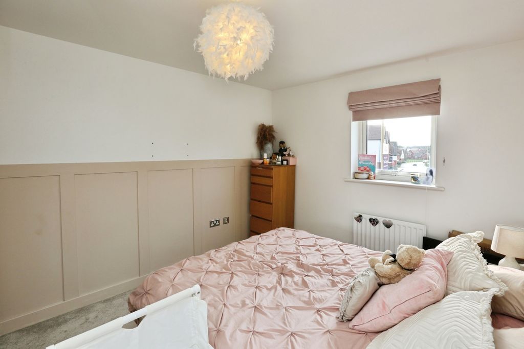 Property photo 2 of 17 Pbox-Img.Jpg