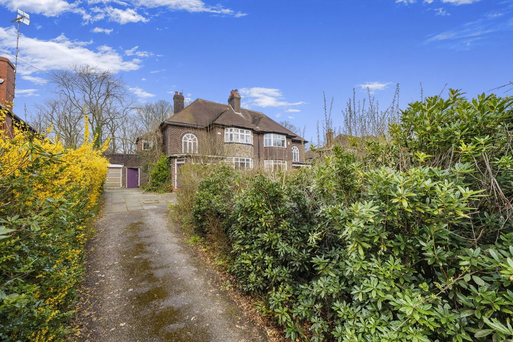 Property photo 3 of 25