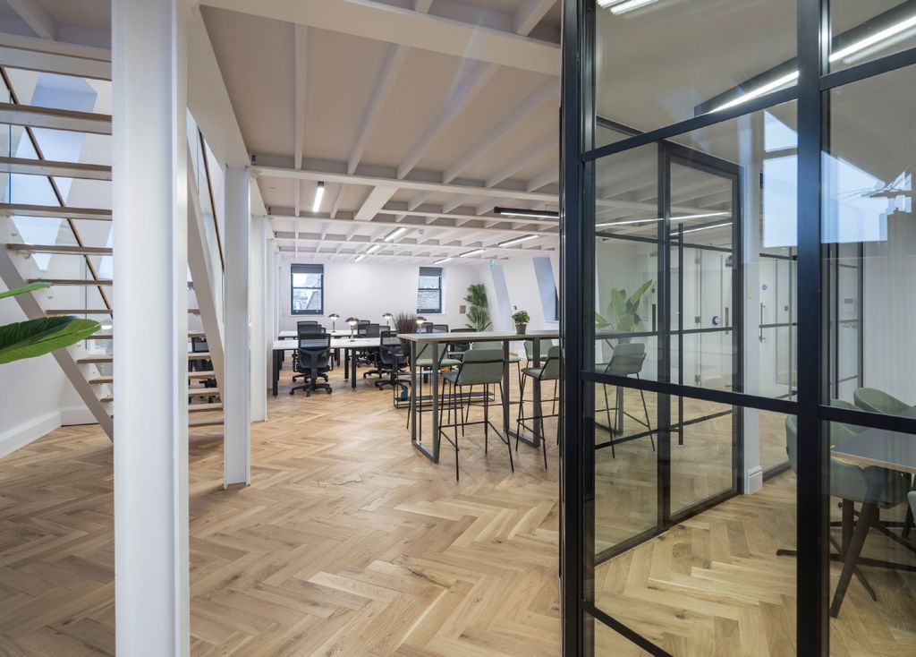 Property photo 2 of 6