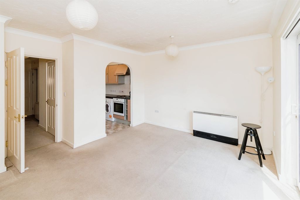 Property photo 2 of 10 Image