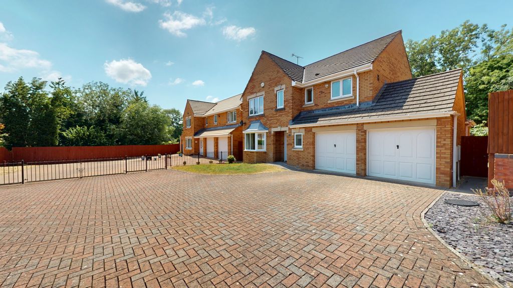 Property photo 1 of 16 07152026_103310
