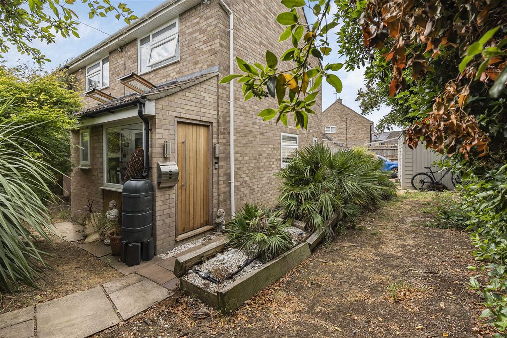 Property photo 1 of 13 23_88636.Jpg