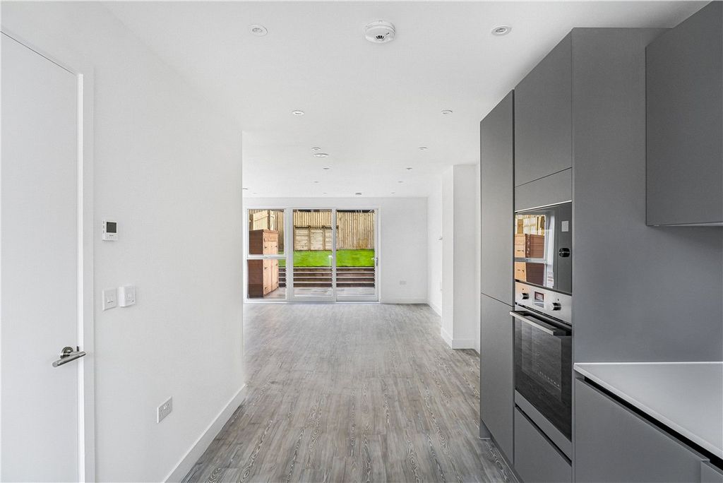 Property photo 2 of 9 Picture No. 2