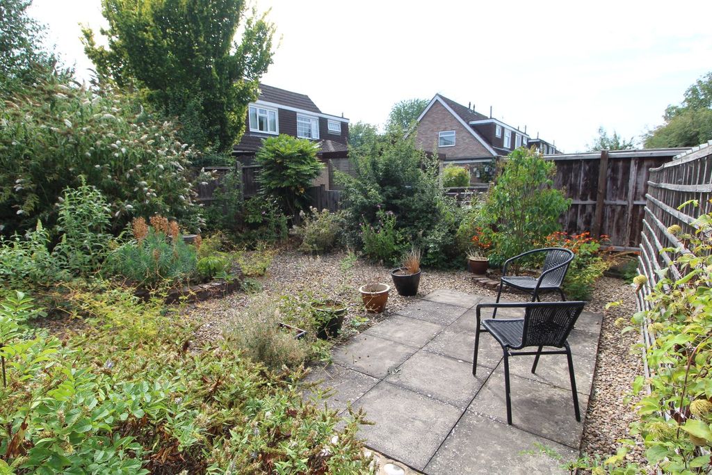 Property photo 2 of 12