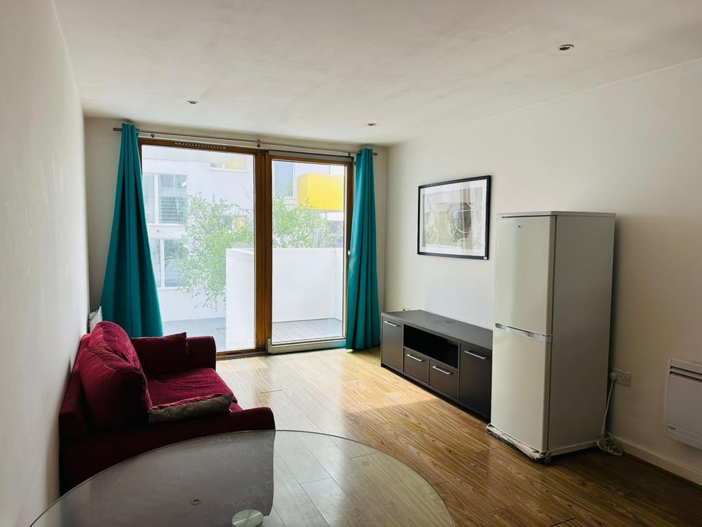 Property photo 1 of 6 One Bed Flat To Rent Arboretum Place, Barking Ig11
