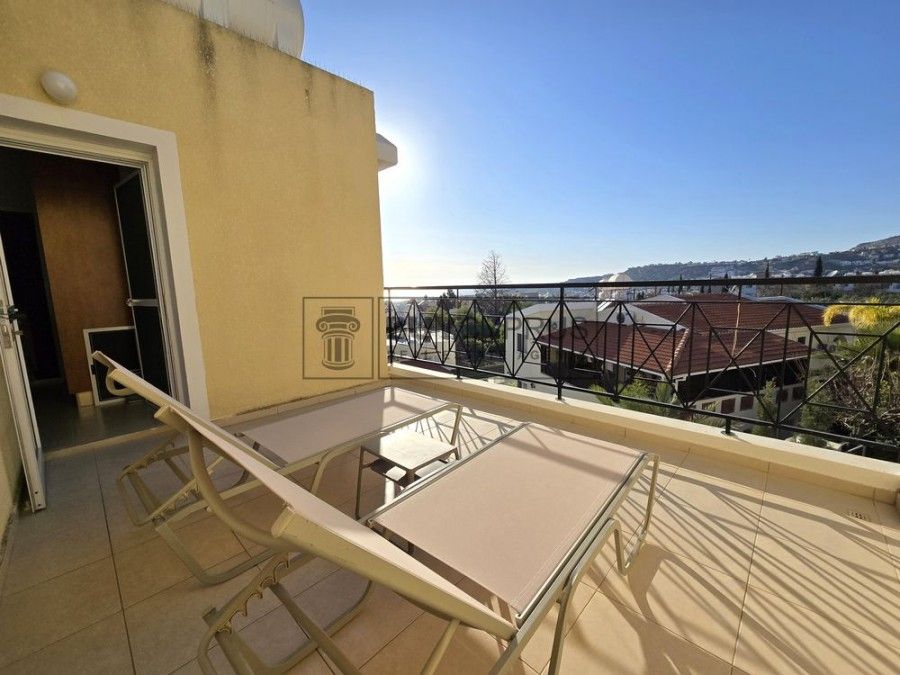 Property photo 3 of 37