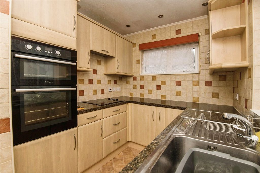 Property photo 2 of 13 Picture No. 03