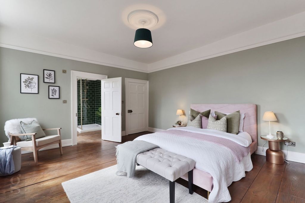 Additional image 50 of 6 bed detached house for saleHolmer, Hereford HR4