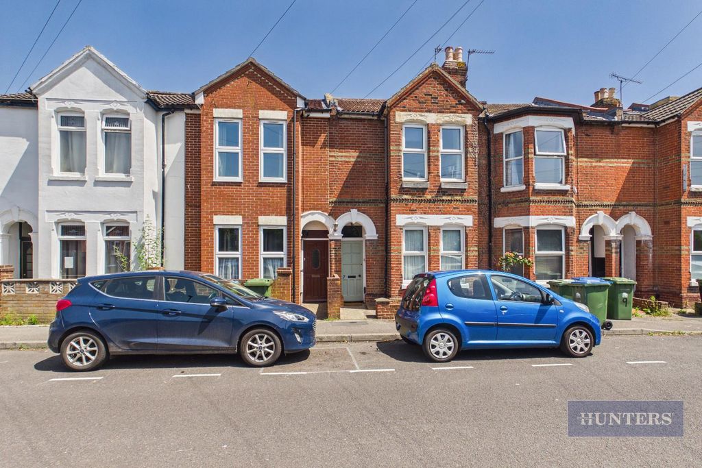 Property photo 1 of 9 Cam05152G0-Pr0475-Still002.Jpg