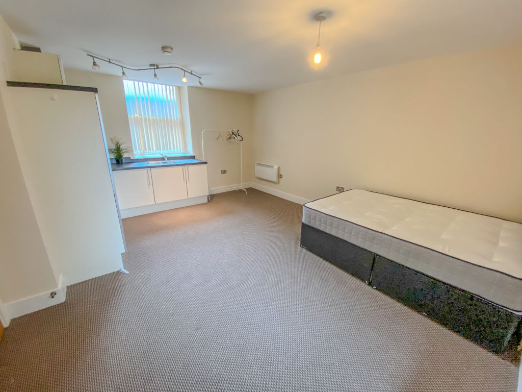 Property photo 2 of 6