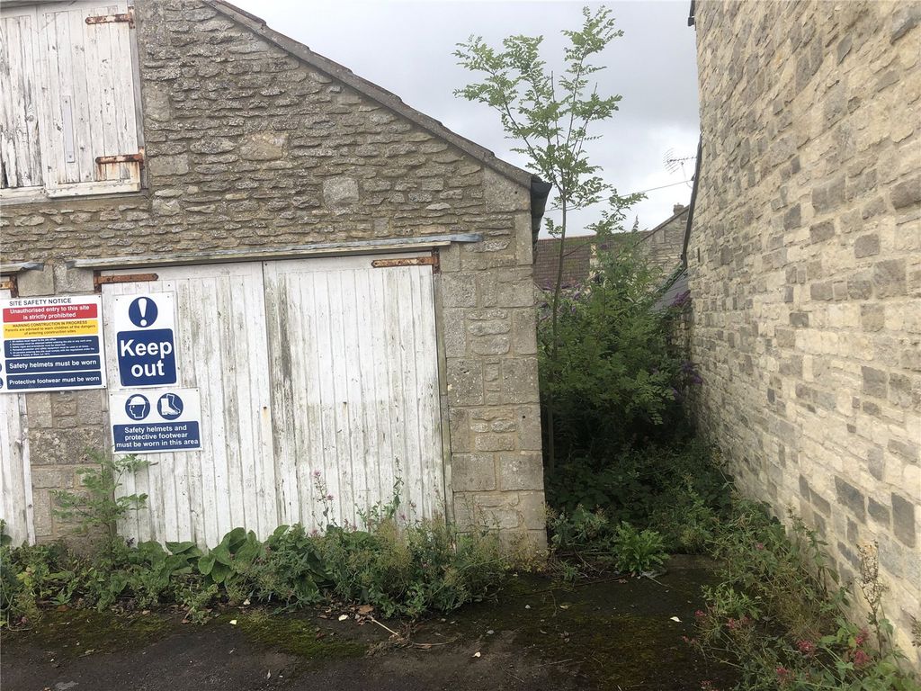 Property photo 2 of 4 Picture No. 02