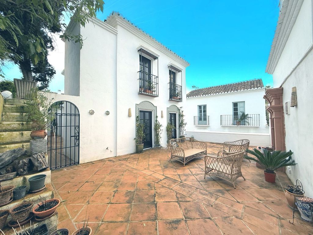 Property photo 1 of 33