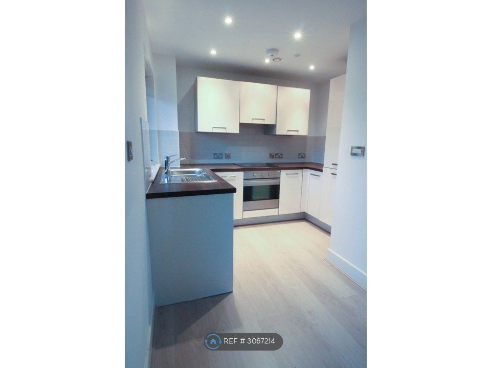 Property photo 2 of 9
