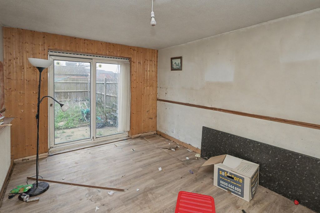 Property photo 2 of 17 23 Tee Side, Hertford, East Hertfordshire, Sg13 7st