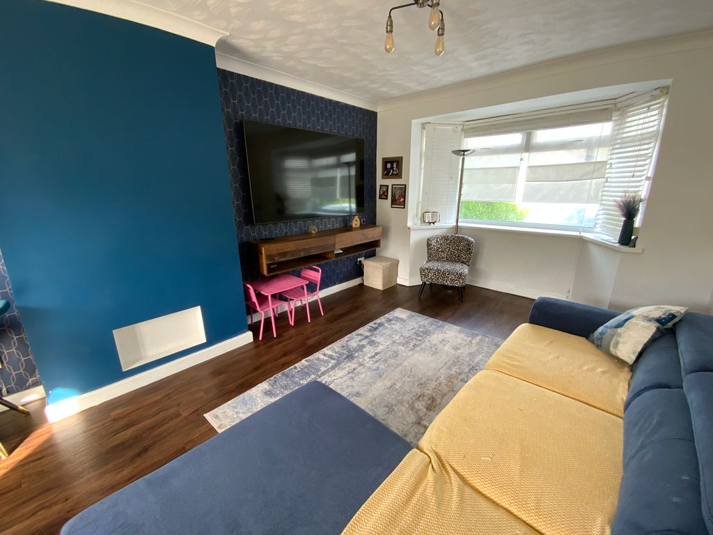 Property photo 2 of 15 Img_1386