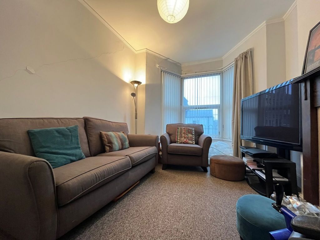 Property photo 2 of 16 Lrg_1