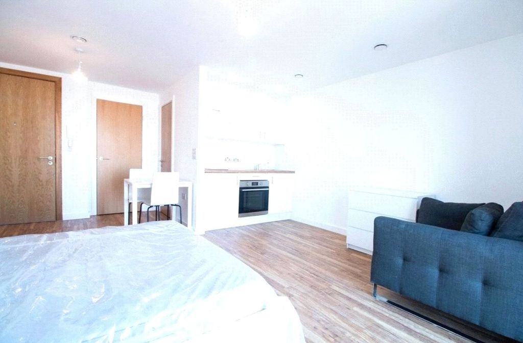 Property photo 1 of 4