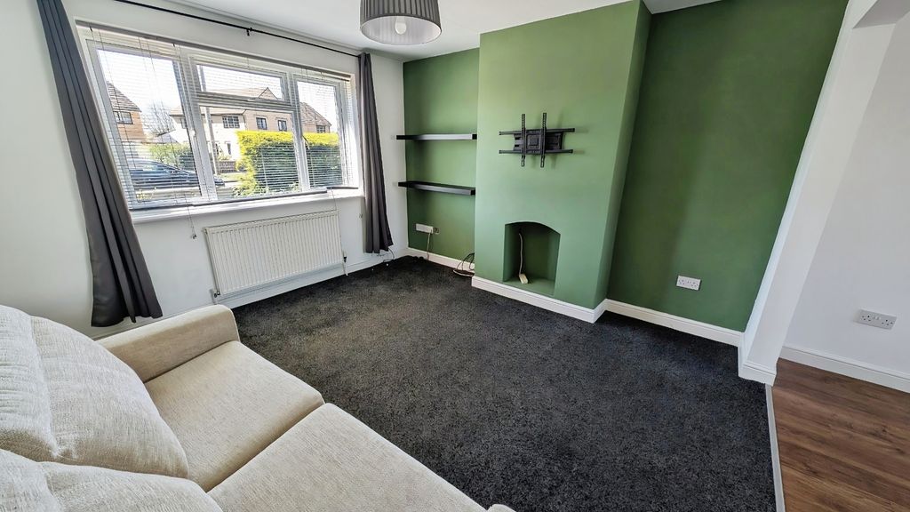 Property photo 2 of 18 Pbox-Img.Jpg