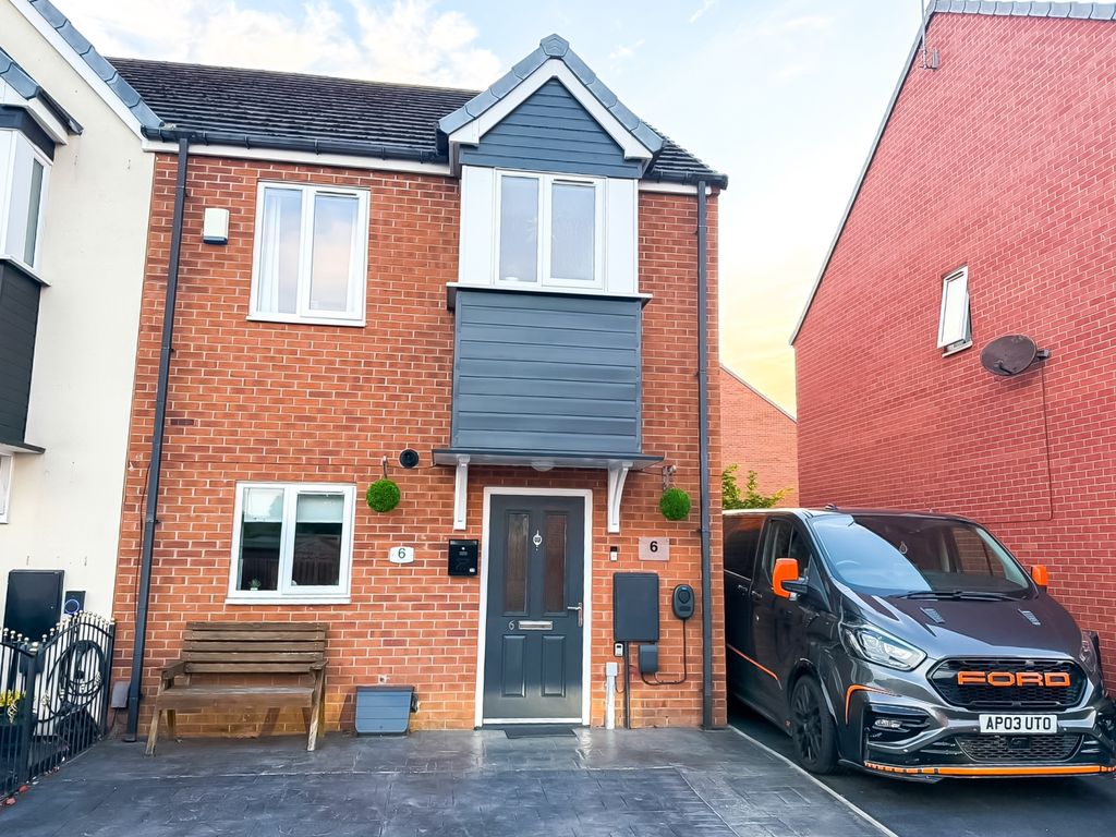Property photo 1 of 24 Harringtonewemove Redcar-1