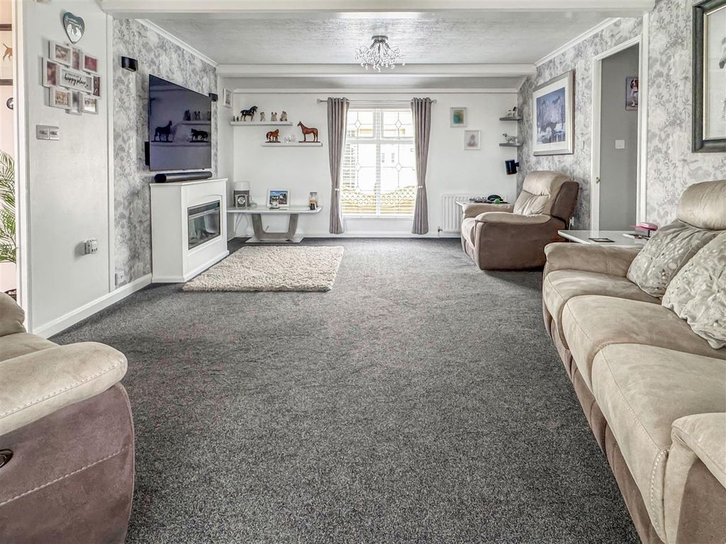 Property photo 3 of 23 Img_0049.Jpg