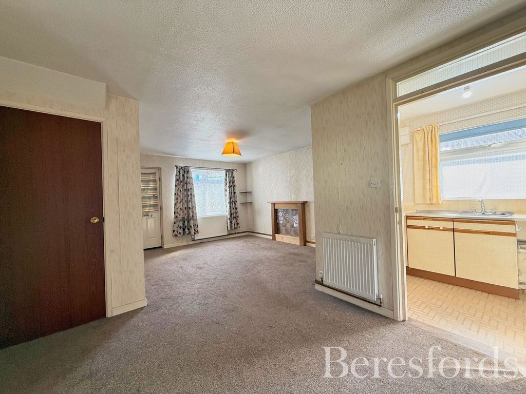 Property photo 3 of 13 Picture No. 12