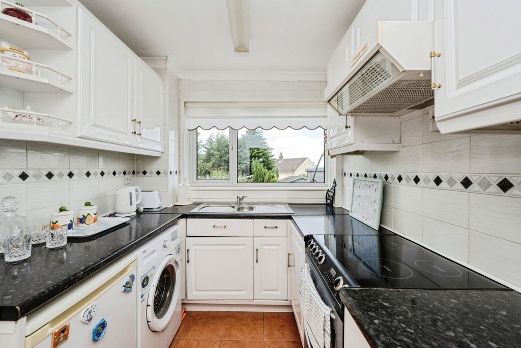 Property photo 3 of 20 Pbox-Img.Jpg