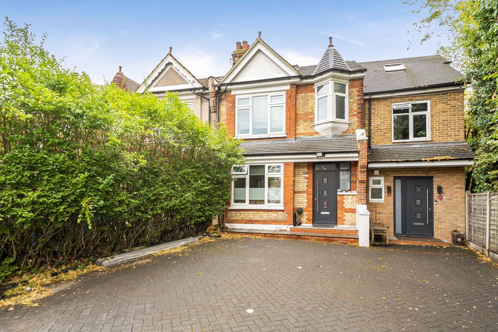 Property photo 1 of 16 1512032-22-6A9035...