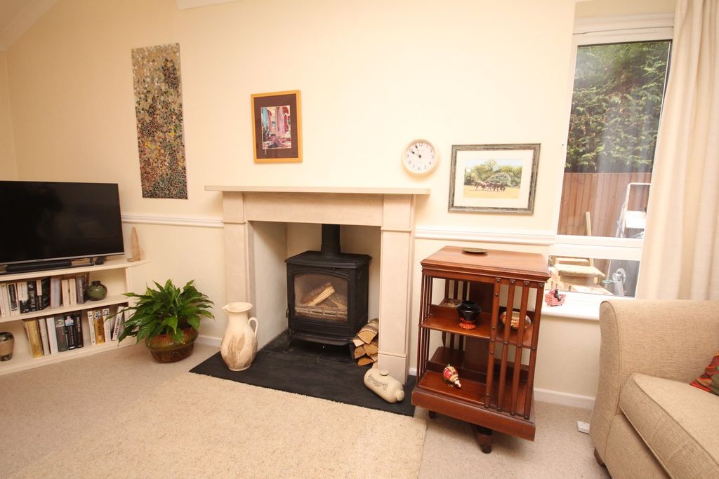 Additional image 7 of 4 bed detached house for saleFouracres, Letchworth Garden City SG6