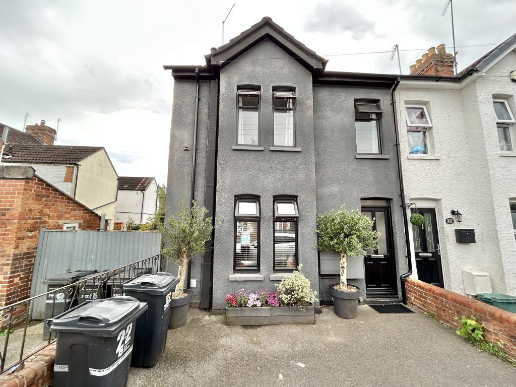 Property photo 1 of 15