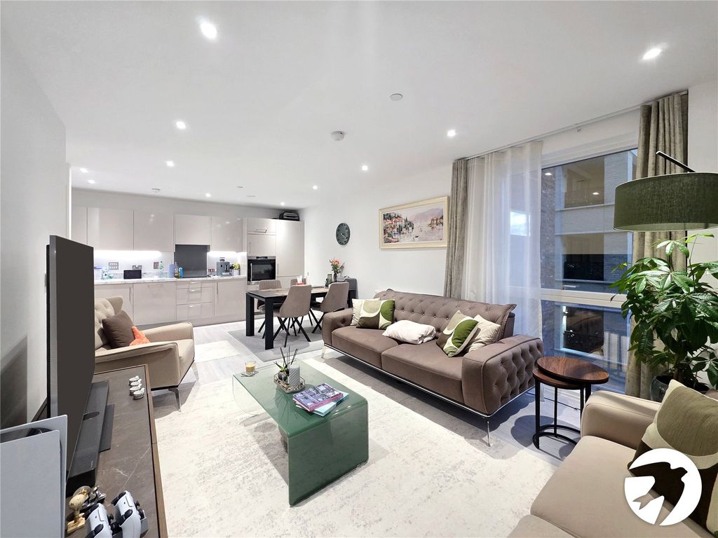 Property photo 3 of 18 Picture No. 13