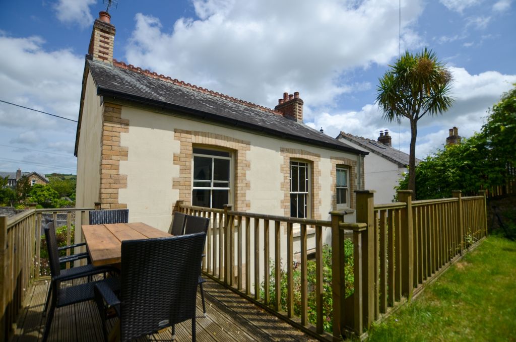 Property photo 1 of 15 To Book A Viewing Call Tps Lostwithiel On 01208 87