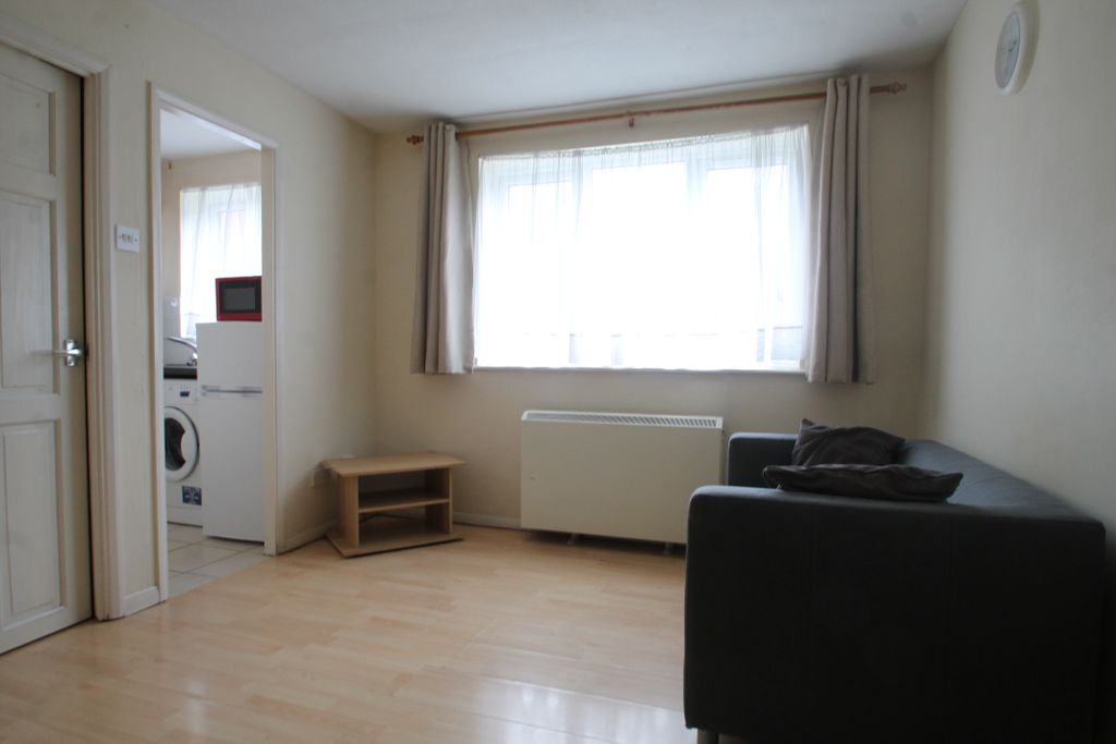 Property photo 3 of 10