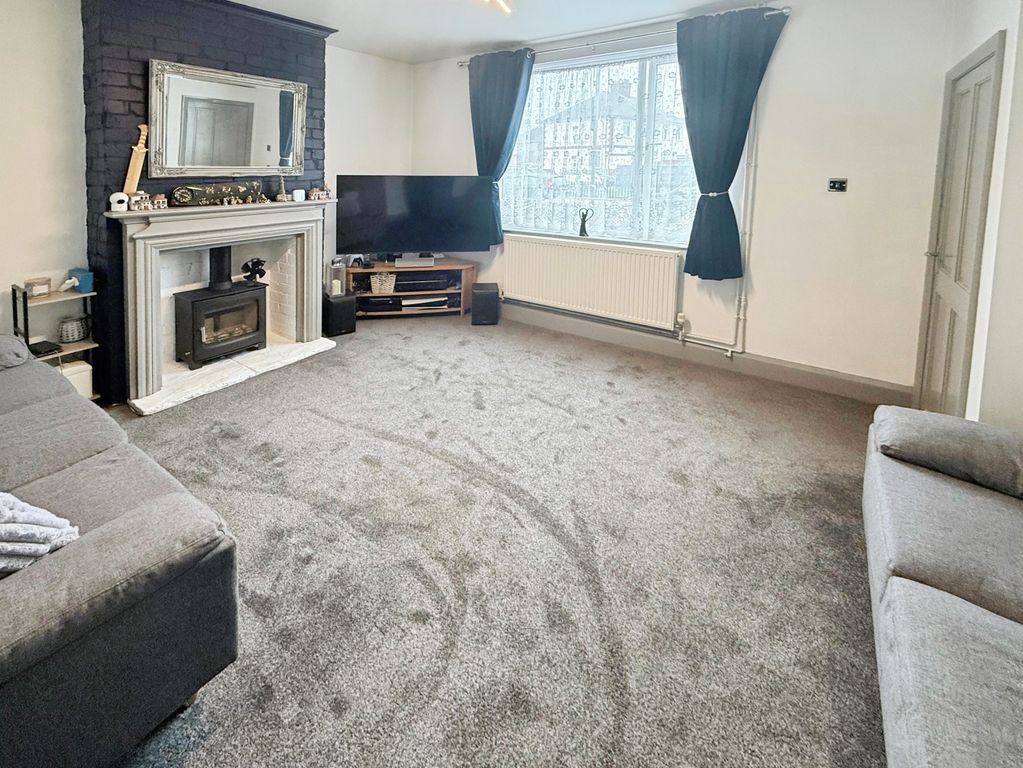 Property photo 2 of 14 Gallery