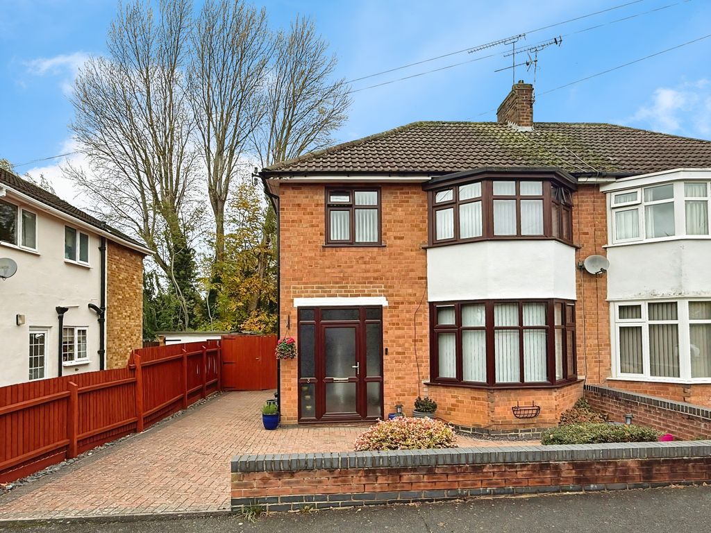 Property photo 1 of 25