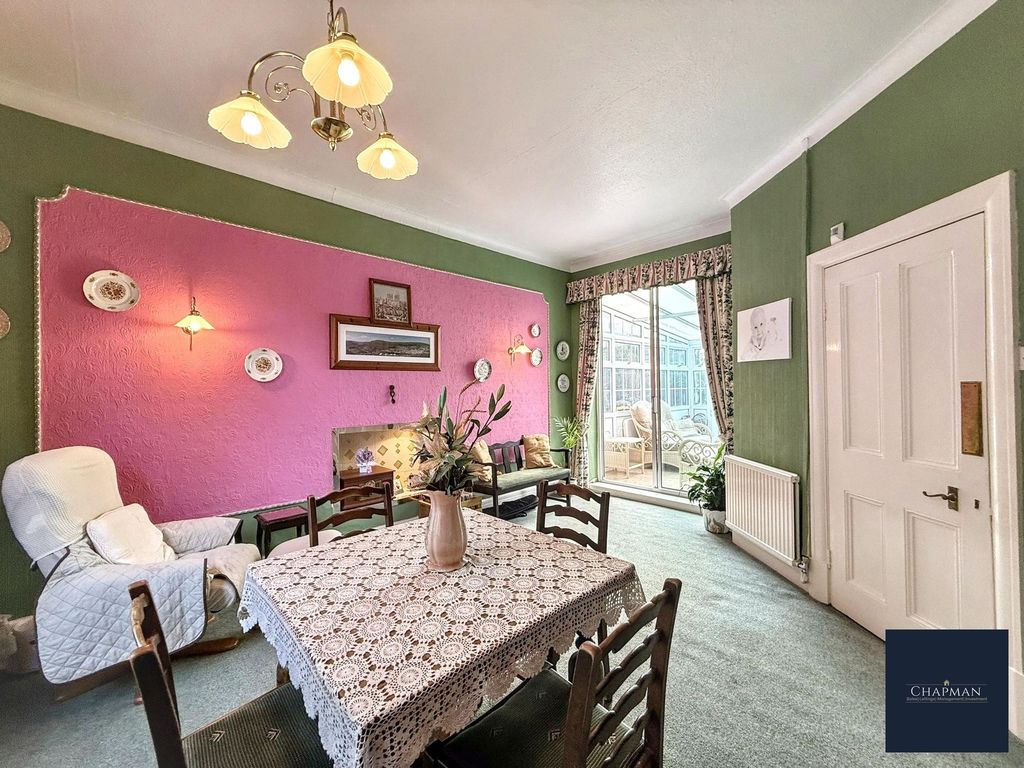 Property photo 3 of 37