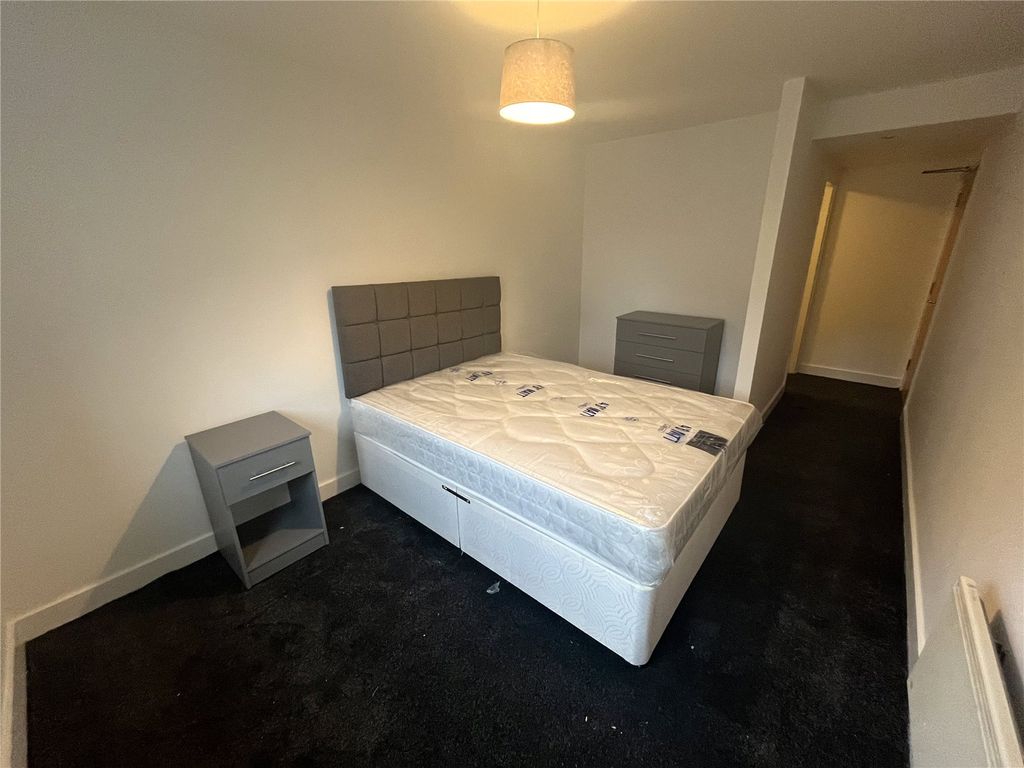 Property photo 3 of 7 Picture No. 07