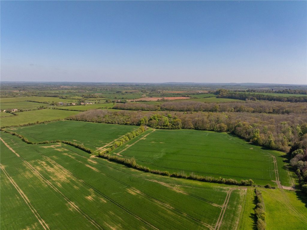 Property photo 3 of 6 Land