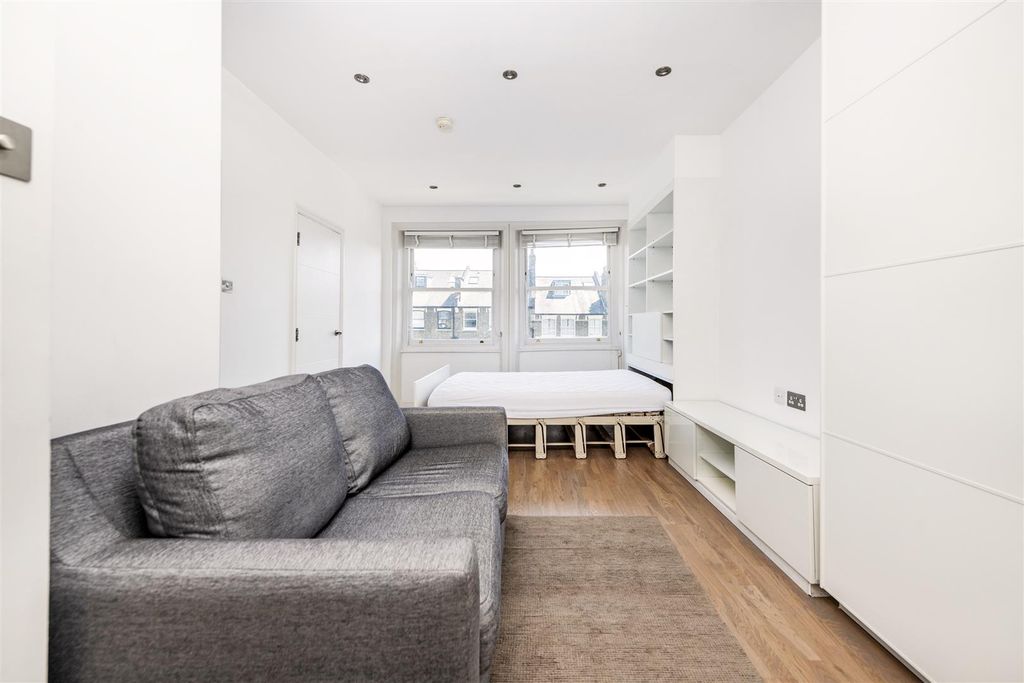 Property photo 2 of 9 47121_Hi_Res(9).Jpg