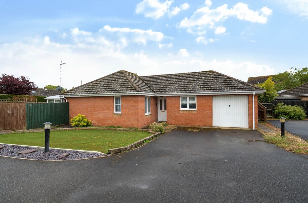 Property photo 1 of 24 1466218 (16)